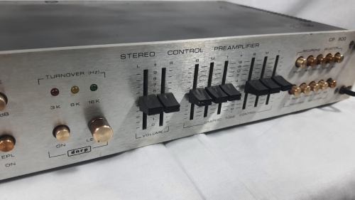 Pré-amplificador Cygnus CP 800