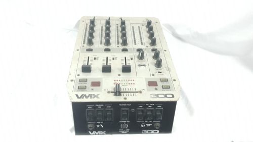 Mixer Behringer VMX 300